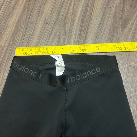 New Balance women sz S  Athletic Compression Shorts - Picture 7 of 7